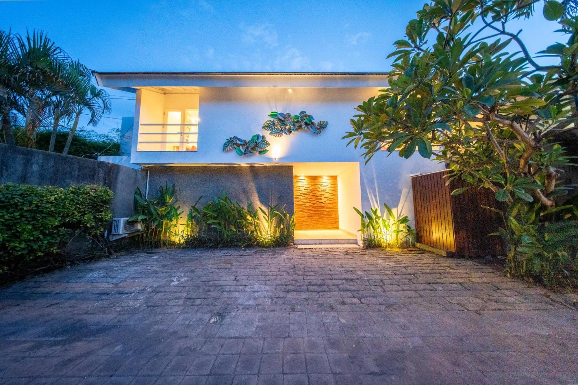 Tirta Villa Sanur Esterno foto